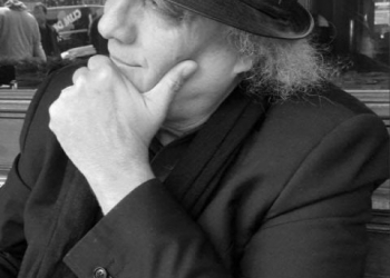 سلطان الكتابة وعالمية النص الأدبي؟