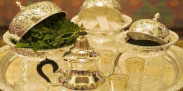 ثقافة الشاي في المغرب بغرفة صديقات أجمل العمر.