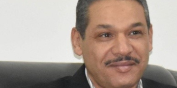 تأملات في شعر عبد الله حمادي