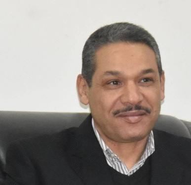 تأملات في شعر عبد الله حمادي