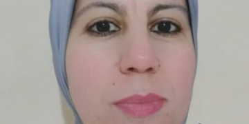 قصيدة: أمنية غراب أعرج