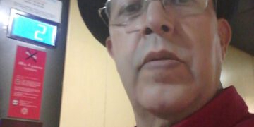 بلا عنوان نص سردي لمحمد محضار