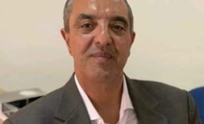 ” الشعر لوحة سحر “