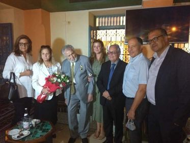 القطب الثقافي في المدينة المتوسّطية ياسمين الحمّامات يكرّم الشاعر التونسي الكبير الدكتور نور الدين صمّود.88 سنة من العطاء الشعري الجميل والابداع المتواصل.